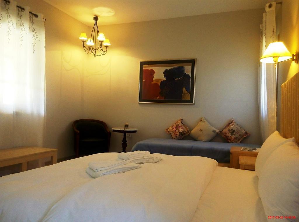 Linouria Hotell Nimfaíon Exteriör bild